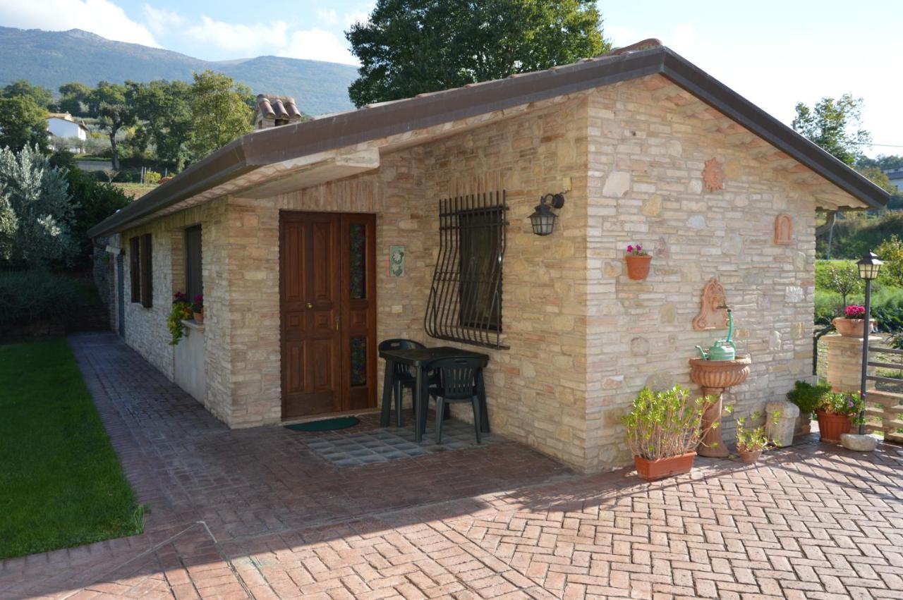 La Sorgente Del Subasio Assisi Apartman Kültér fotó
