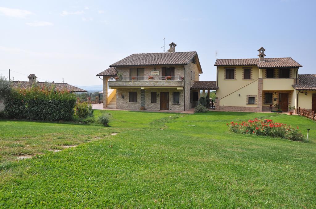 La Sorgente Del Subasio Assisi Apartman Szoba fotó