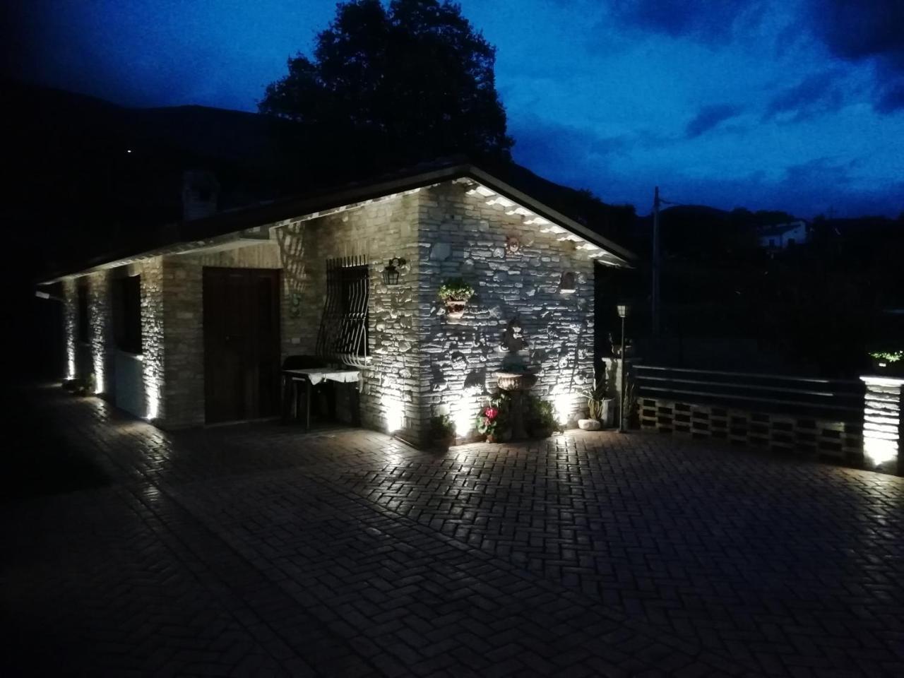La Sorgente Del Subasio Assisi Apartman Kültér fotó